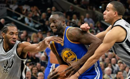 Spurs supera a Warriors en duelo de líderes de la NBA