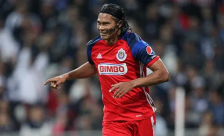 Gullit Peña descarta presión en Chivas 