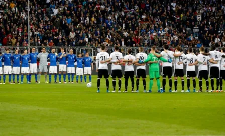 Allianz Arena y Wembley rinden homenaje a Cruyff