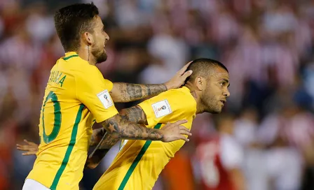 Brasil rescata empate agónico contra Paraguay