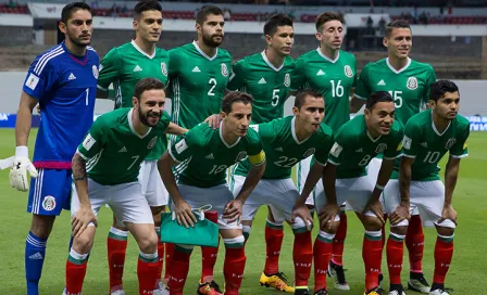 Elige al mejor jugador de México contra Canadá