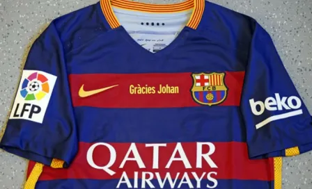 Así luce la playera del Barça en homenaje a Cruyff