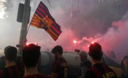 Camp Nou 'arde' previo al Clásico Español 