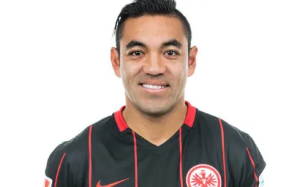 Marco Fabián ya es socio vitalicio del Eintracht