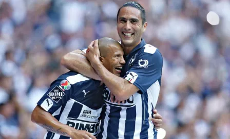 Rayados 'destroza' al jaguar y ve cerca la Liguilla