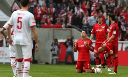 Chicharito vuelve a marcar en Clásico del Rin