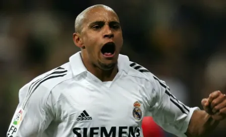 Elige el mejor gol de Roberto Carlos en su carrera