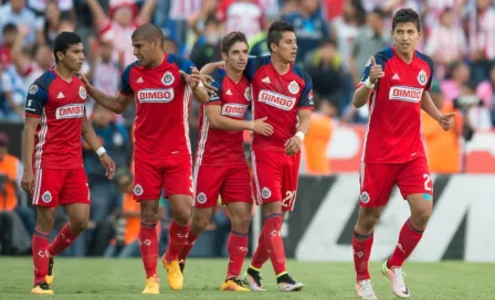 Chivas trollea a Puebla tras triunfo en el Cuauhtémoc