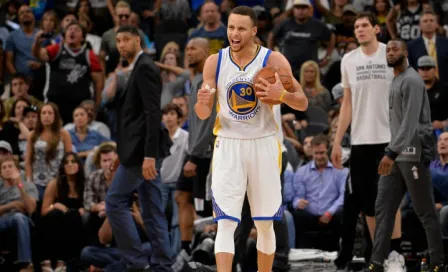 Warriors vence a Spurs y empata marca de los Bulls de Jordan