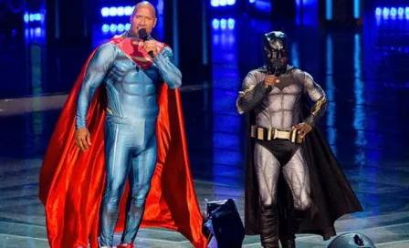 The Rock, disfrazado de Superman en MTV Movie Awards