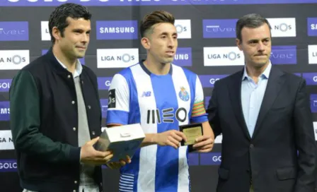 Héctor Herrera recibe premio al mejor gol de marzo