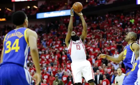 Rockets consigue dramática victoria sobre Warriors