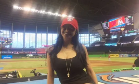 Pornstar promete correr desnuda en campo de MLB