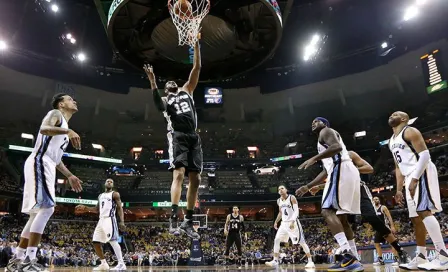 Spurs barre a Grizzlies y avanza en Playoffs