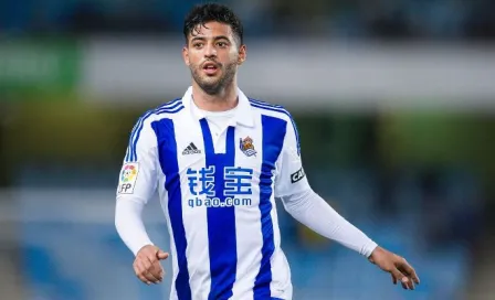 Real Sociedad pide compromiso a Vela para renovarlo