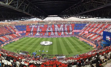 Afición del Atleti muestra su amor con mosaico