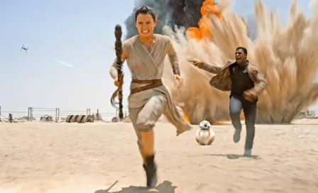 Exponen errores en Star Wars: The Force Awakens