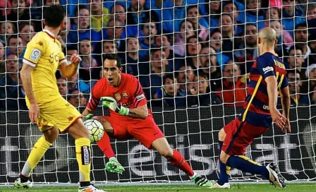 Claudio Bravo, fuera de las canchas por tiempo indefinido