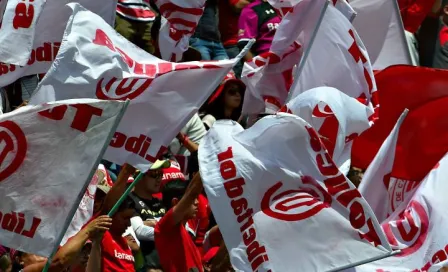 Afición de Toluca pide el regreso de Chepo de la Torre