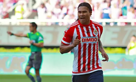 Gullit ya disfruta la grandeza de Chivas