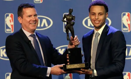 Curry, primer MVP unánime en la historia de NBA