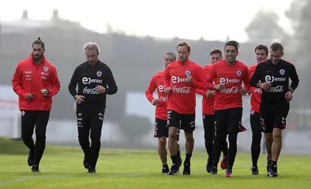 Chile inicia entrenamientos con ocho jugadores