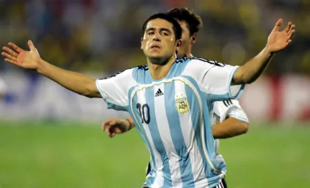 'Argentina no ha ganado nada porque Messi juega solo': Riquelme 