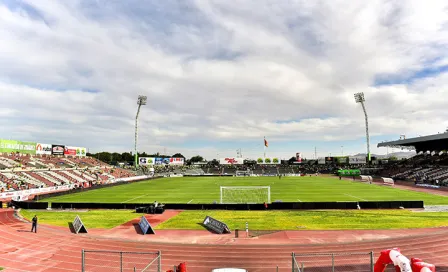 Necaxa llega con retraso a partido por el Ascenso