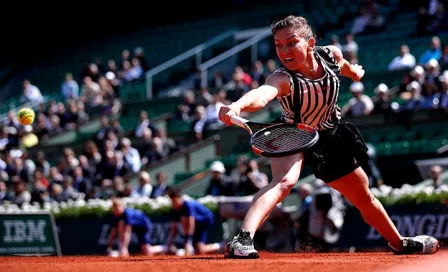 Halep sale avante contra Diyas y avanza en Roland Garros