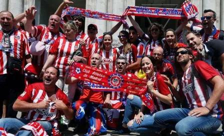 Equipos desatan locura en su camino a San Siro