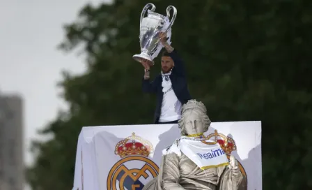 Jugadores del Real Madrid festejan 'Undécima' en Cibeles