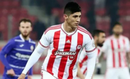 Alan Pulido escapa tras golpear a uno de sus captores