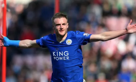 Arsenal estaría tras los servicios de Jamie Vardy