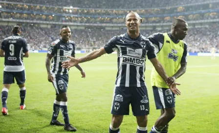 Carlos Sánchez no se olvida de Monterrey tras Final 