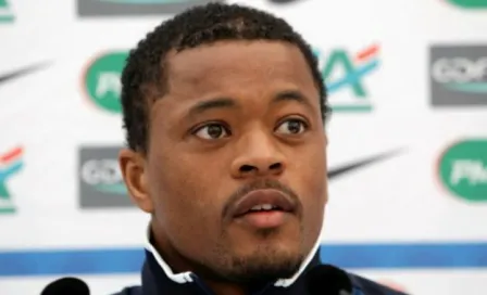 Evra renueva contrato con Juventus hasta 2017 