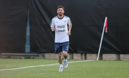 Messi, en la banca para el Argentina-Chile