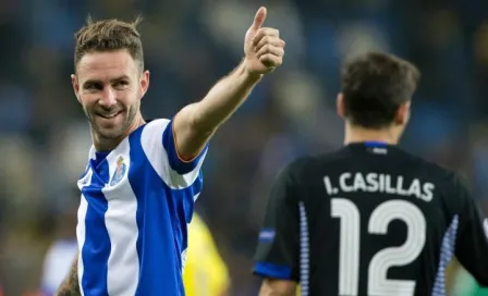 Casillas destaca importancia de Layún con el Porto