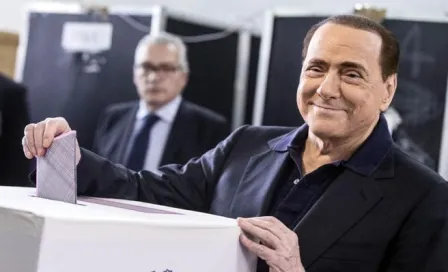 Berlusconi, hospitalizado tras insuficiencia cardiaca