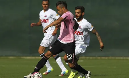 Cruz Azul oficializa contratación de defensa argentino