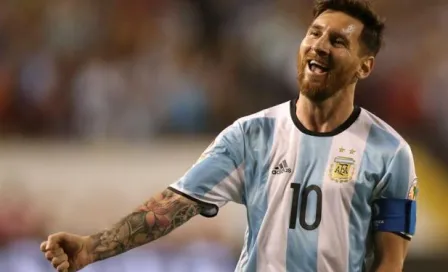 Messi debuta con 'hat-trick' en Copa América