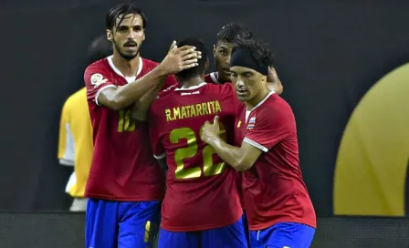 Costa Rica derrota a una confiada Colombia 