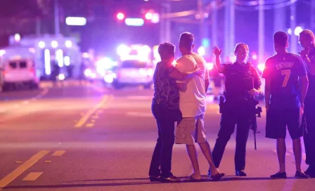 Atentado en club nocturno deja 50 muertos en Orlando