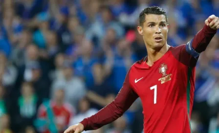 'Por sus palabras, CR7 está abajo de Messi': Defensa de Islandia