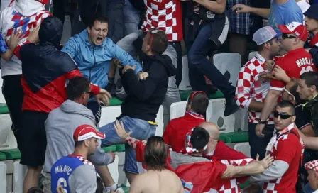 Croacia recibe multa tras pelea entre sus ultras 