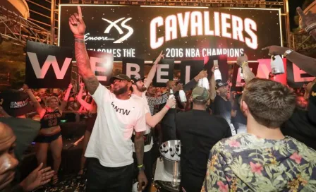 Cavaliers festeja título en Las Vegas