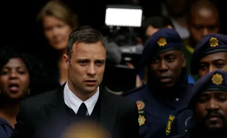 Pistorius asegura que su novia no querría verlo en la cárcel 