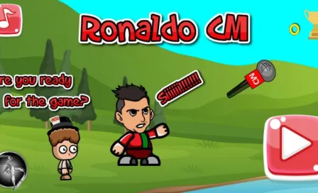 Cristiano Ronaldo lanza micrófonos en videojuego