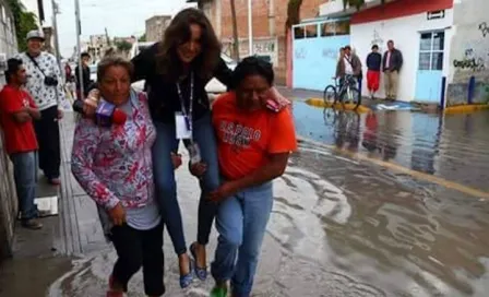 Inundación provoca el nacimiento de #LadyReportera