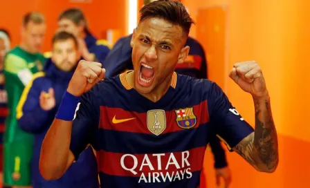 Neymar renueva con el Barcelona hasta 2021