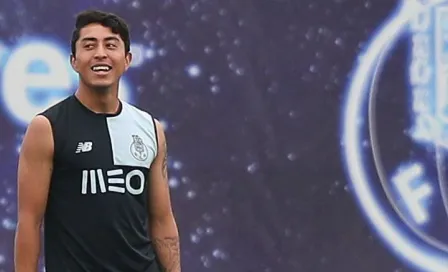 Omar Govea se fractura y peligra su temporada con Porto